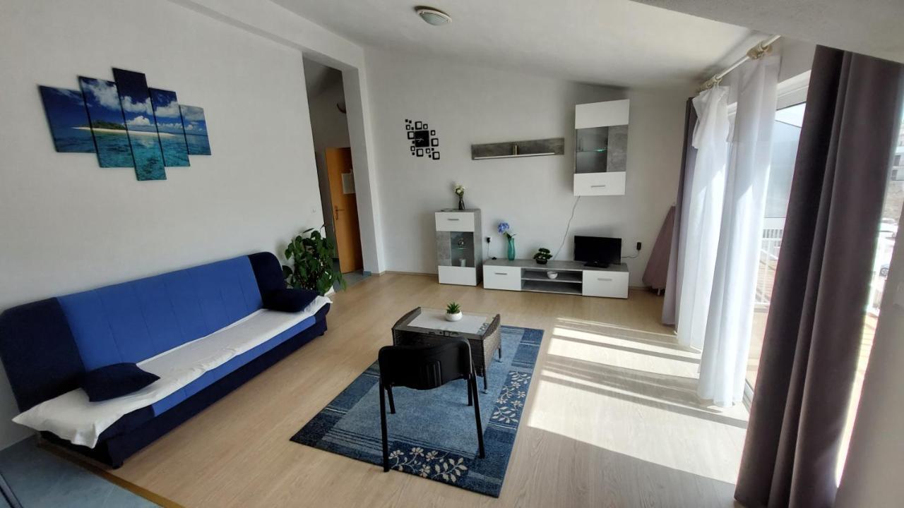 هفار Apartments Julija المظهر الخارجي الصورة