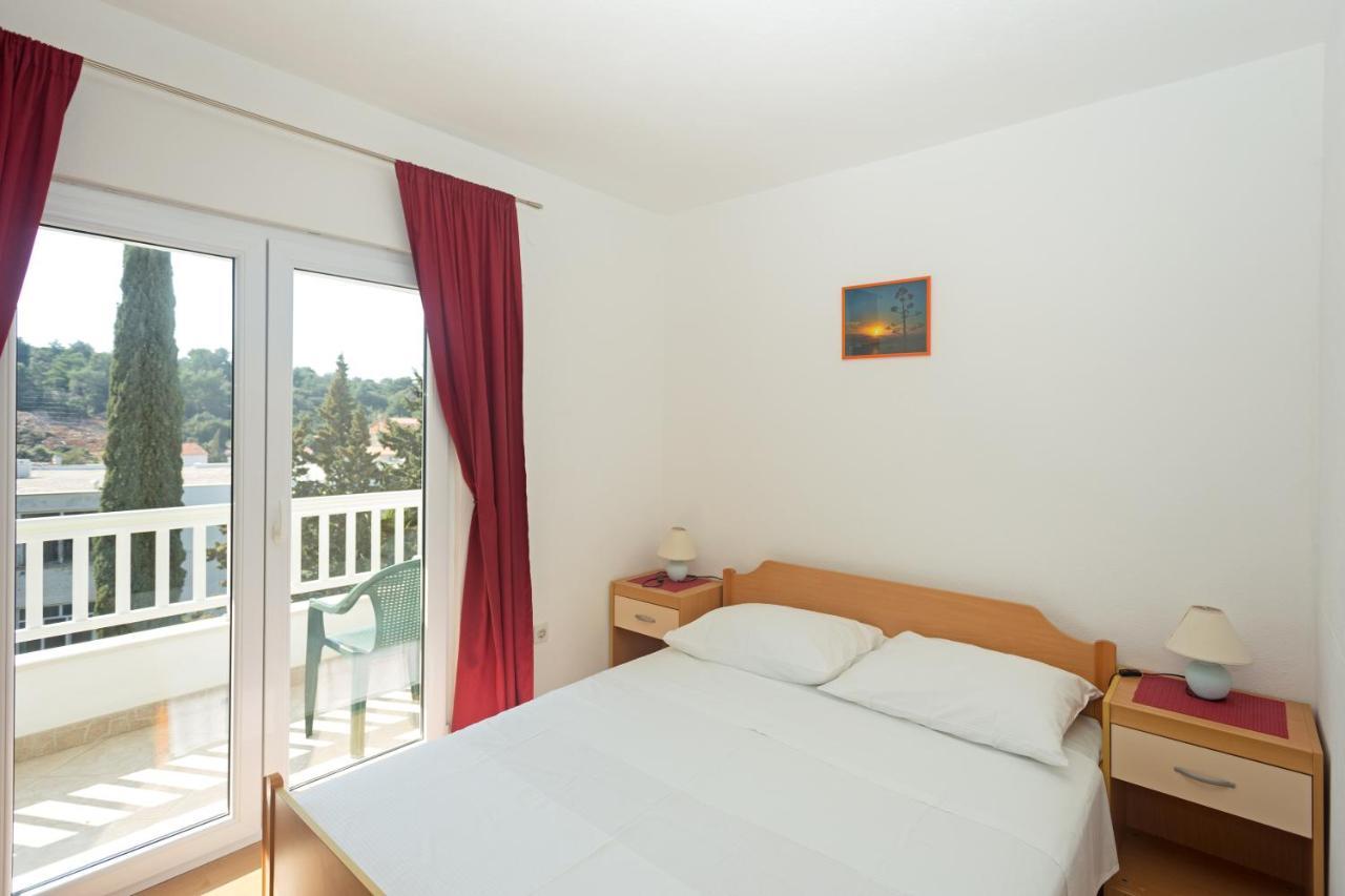 هفار Apartments Julija المظهر الخارجي الصورة