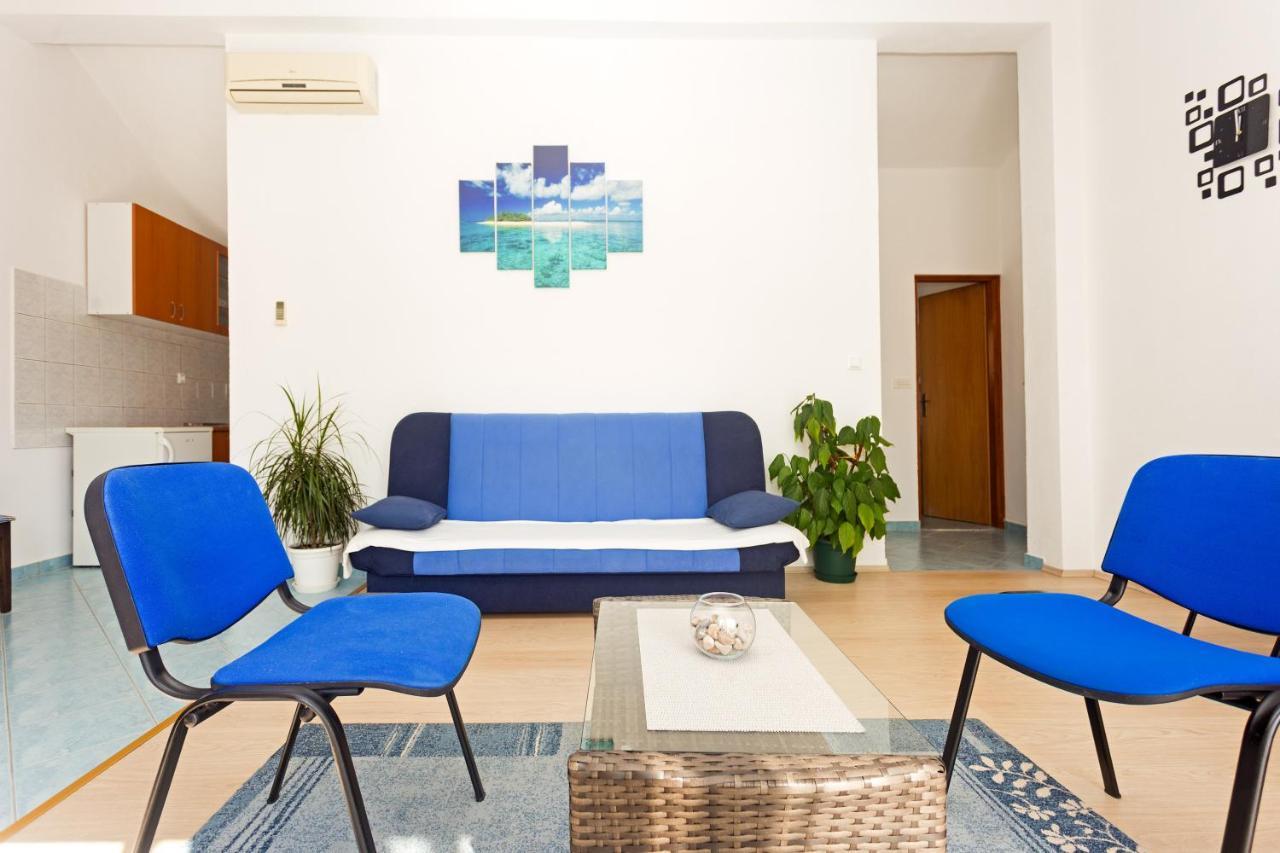 هفار Apartments Julija المظهر الخارجي الصورة